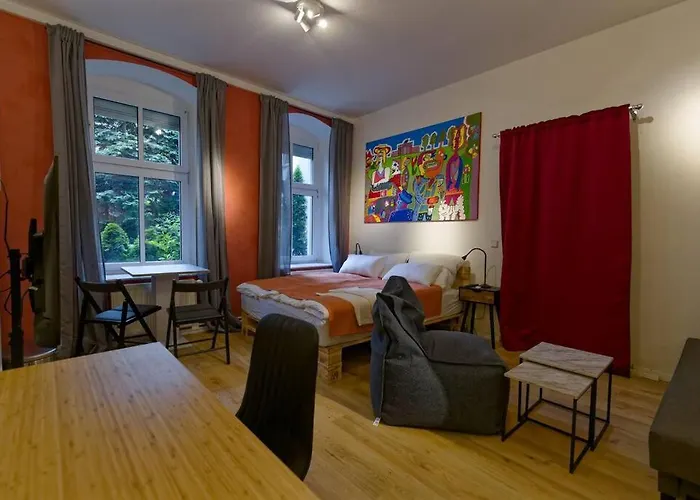 Appartement 3 Neben Warschauer Platz Und Spree